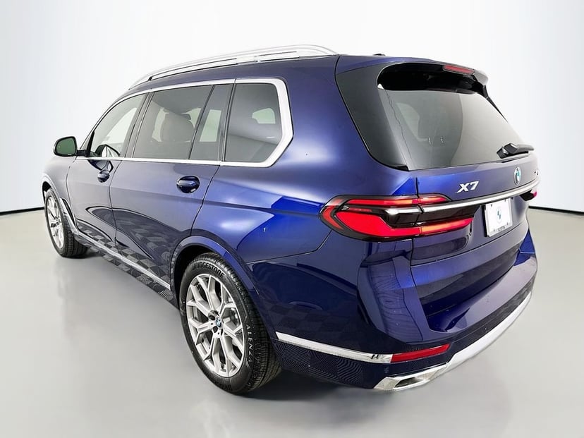 2026 BMW X7 - Image 7