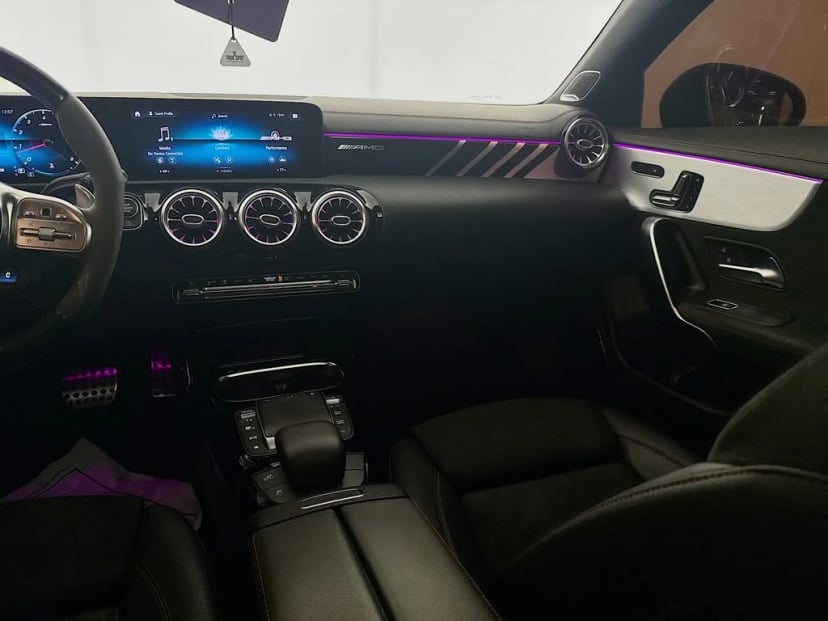 2021 Mercedes-Benz CLA - Image 26
