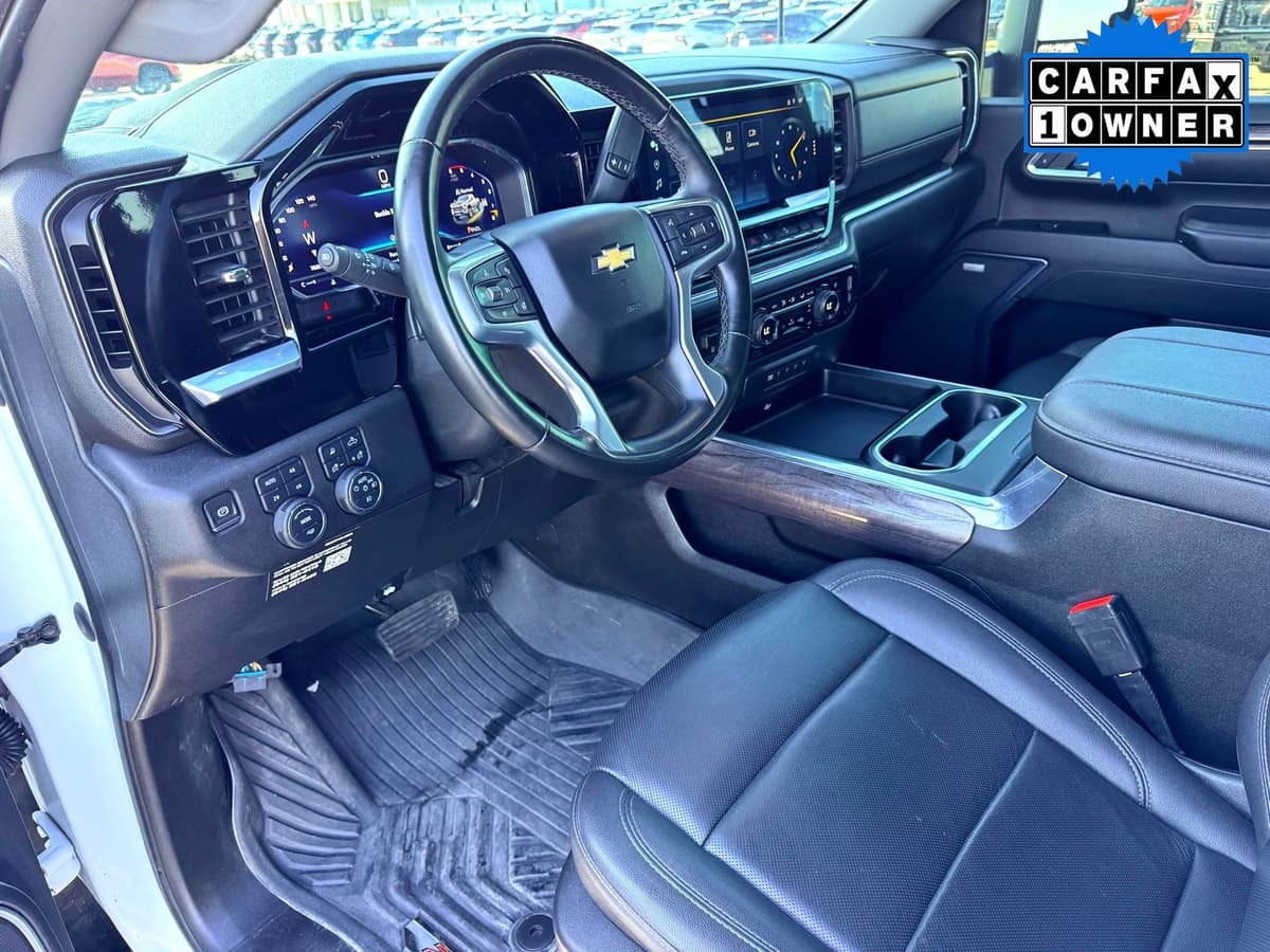 2024 Chevrolet Silverado 2500Hd - Image 11