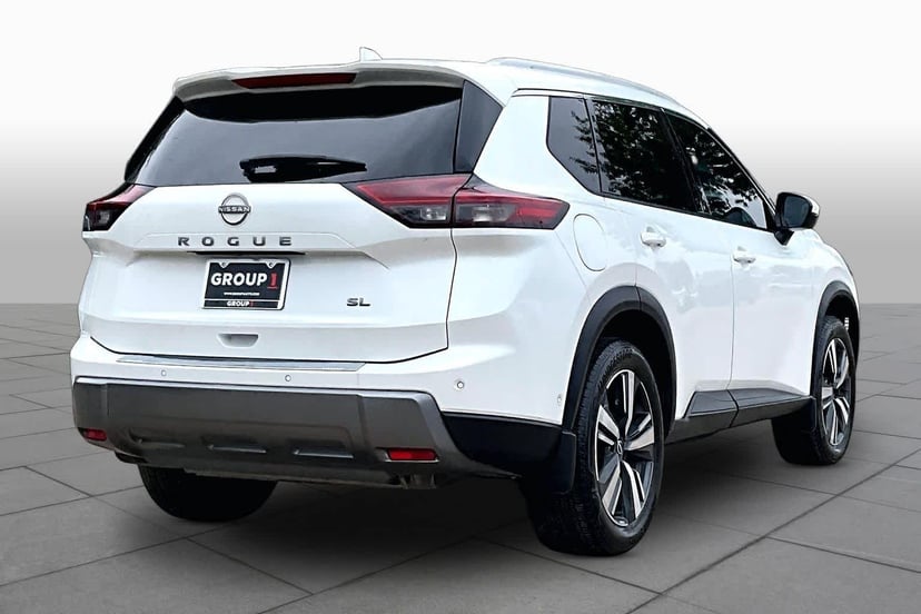 2024 Nissan Rogue - Image 13