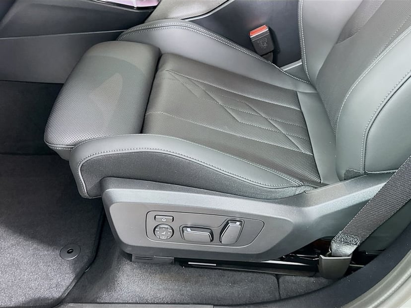 2026 BMW X3 - Image 21