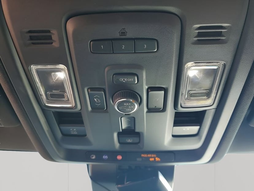 2023 GMC Yukon - Image 42