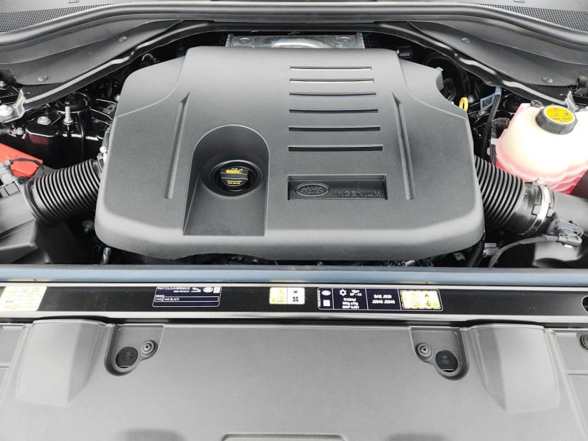 2026 LAND ROVER Range Rover - Image 29