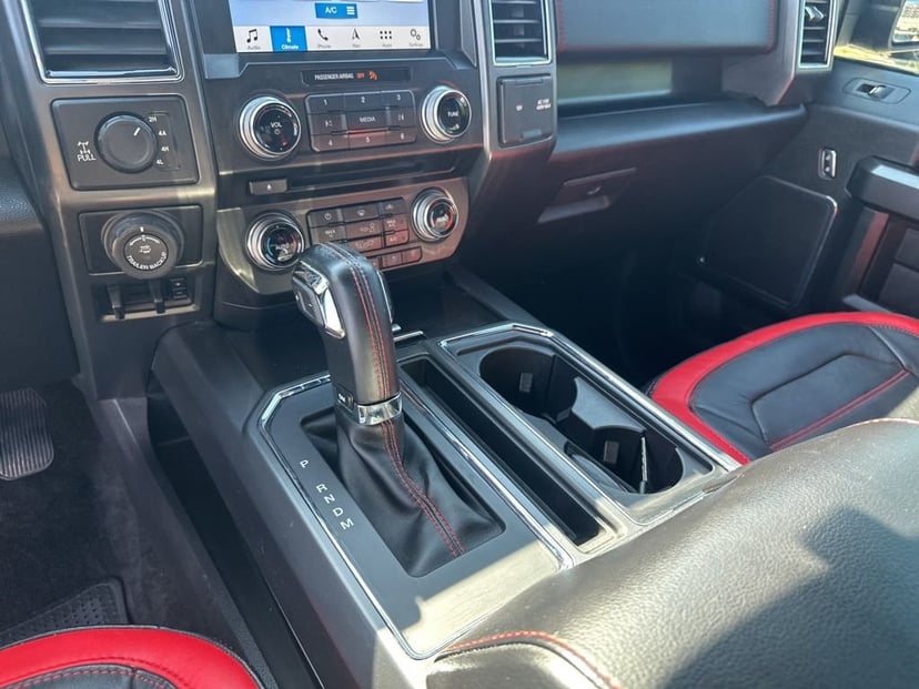 2018 Ford F-150 - Image 34