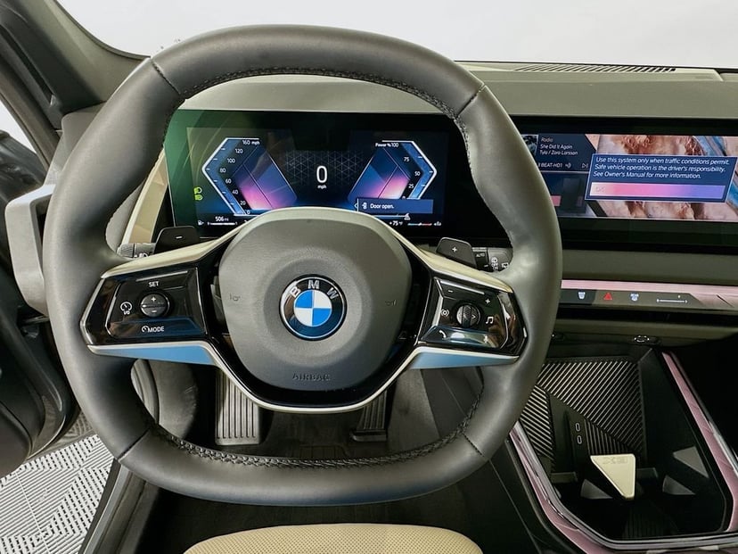 2025 BMW X3 - Image 11