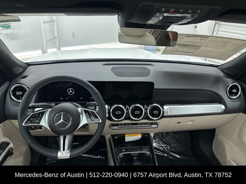 2026 Mercedes-Benz GLB - Image 20