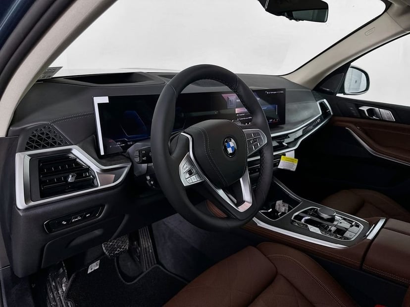 2026 BMW X7 - Image 9