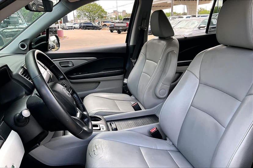 2019 Honda Pilot - Image 8