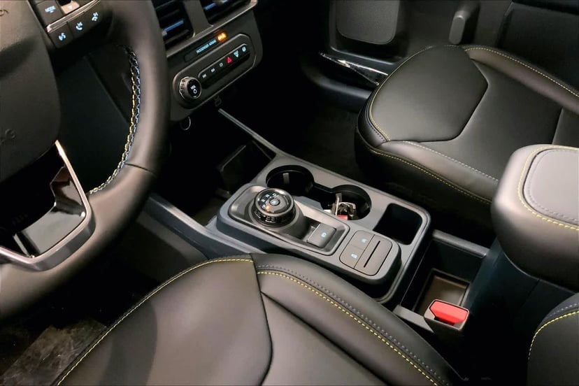 2026 Ford Maverick - Image 6