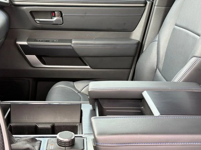 2024 Toyota Tundra Hybrid - Image 10