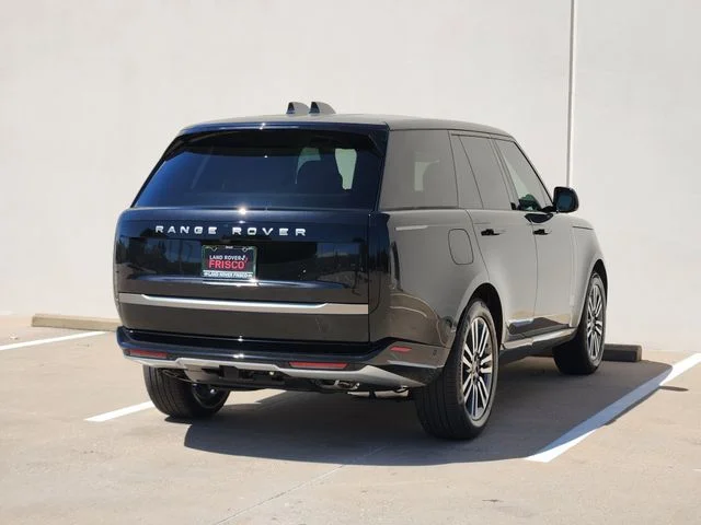 2026 Land Rover Range Rover - Image 4