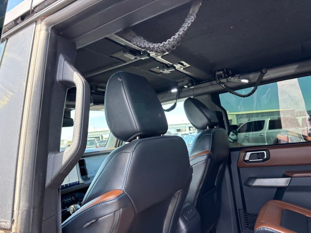2023 Ford Bronco - Image 25