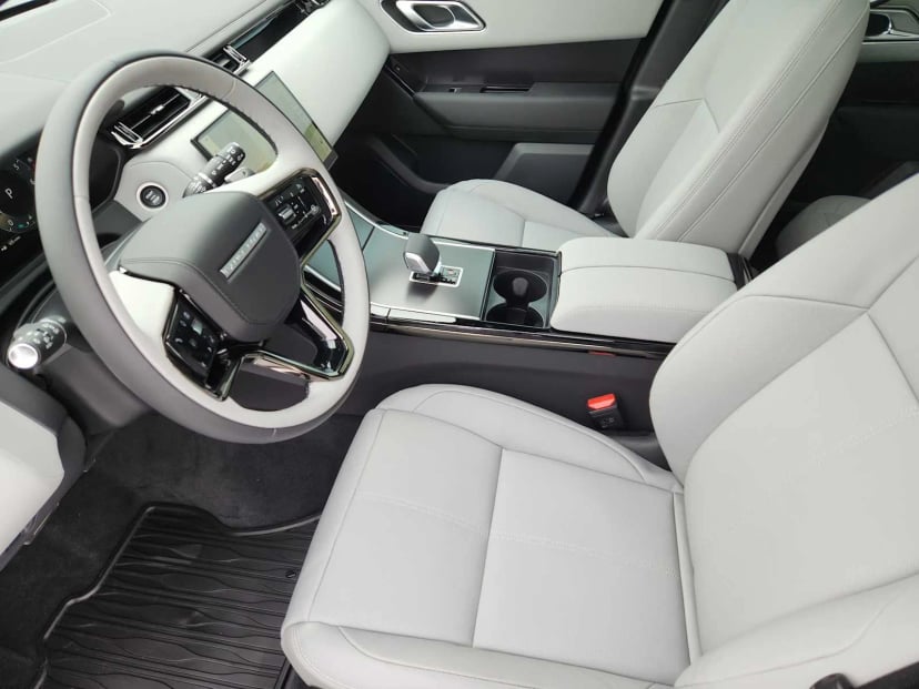 2026 LAND ROVER Range Rover Velar - Image 11