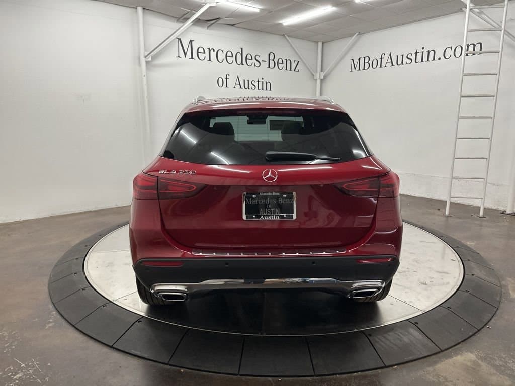 2026 MERCEDES-BENZ GLA - Image 40