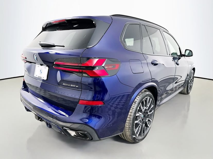 2026 BMW X5 - Image 5