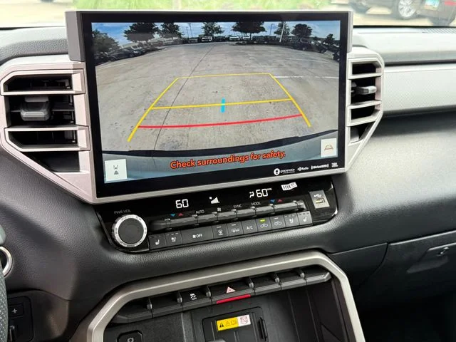 2022 Toyota Tundra - Image 22