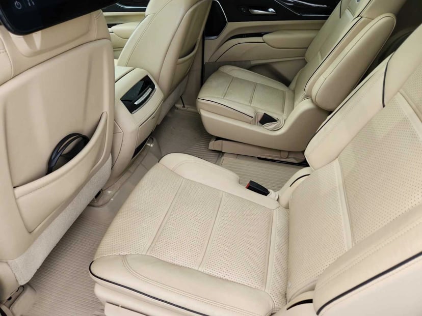 2021 Cadillac Escalade ESV - Image 29