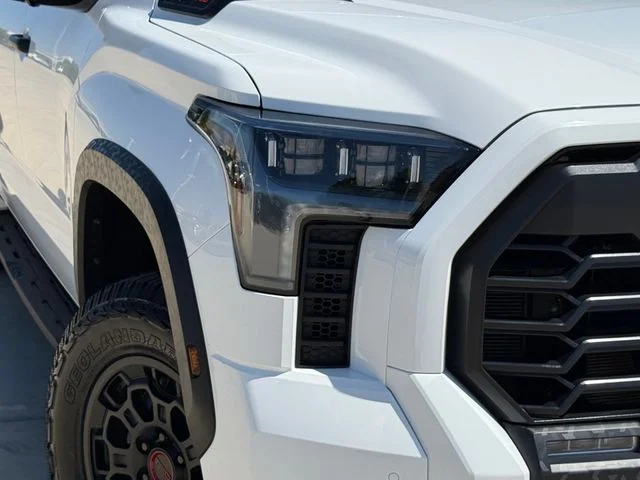 2024 Toyota Tundra Hybrid - Image 3