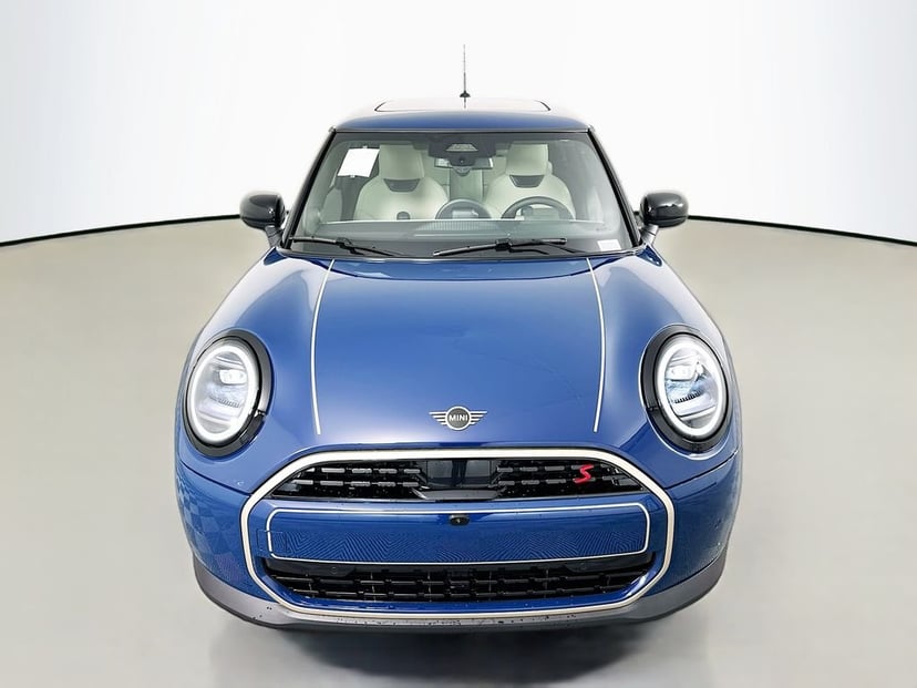 2026 MINI 2 Door - Image 3