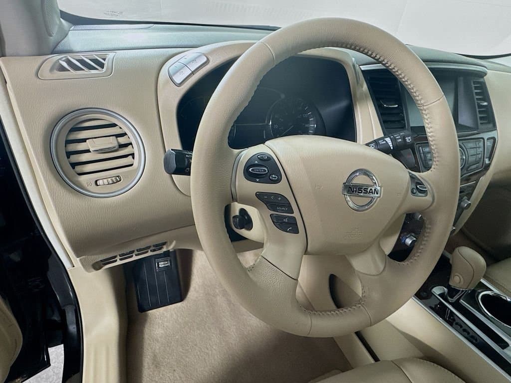 2013 NISSAN Pathfinder - Image 13
