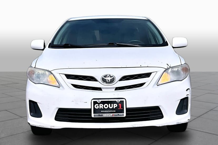 2012 Toyota Corolla - Image 2