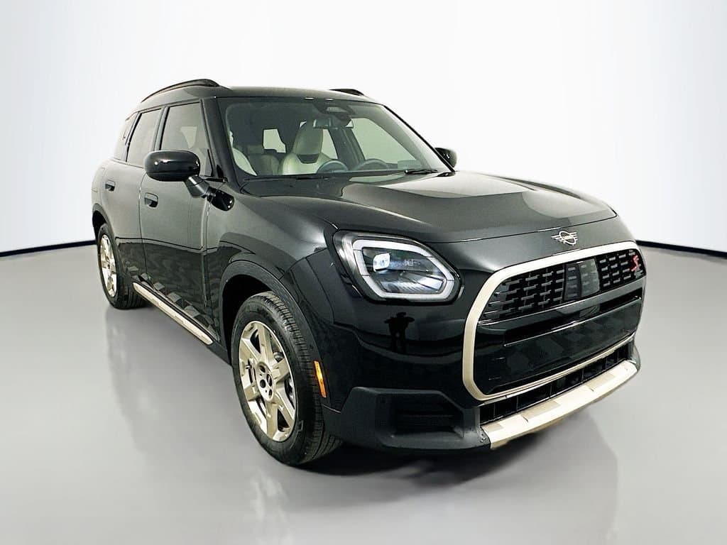2025 MINI Cooper S Countryman - Image 3