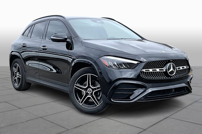 2025 Mercedes-Benz GLA 250 - Image 3