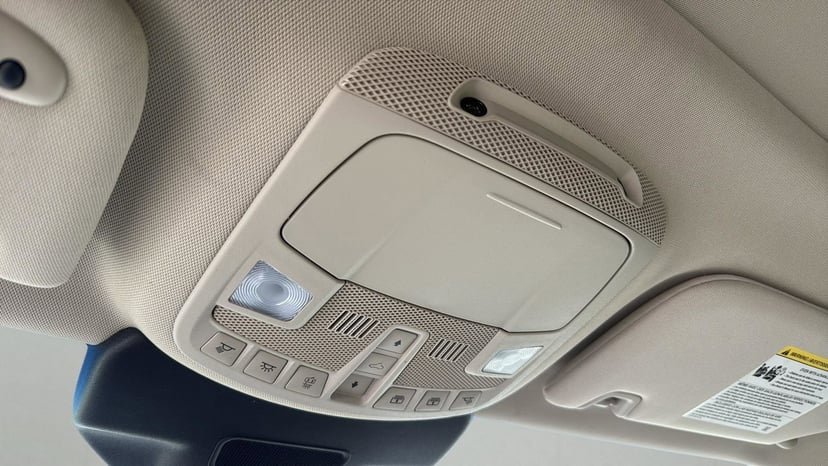 2020 Lincoln Nautilus - Image 23