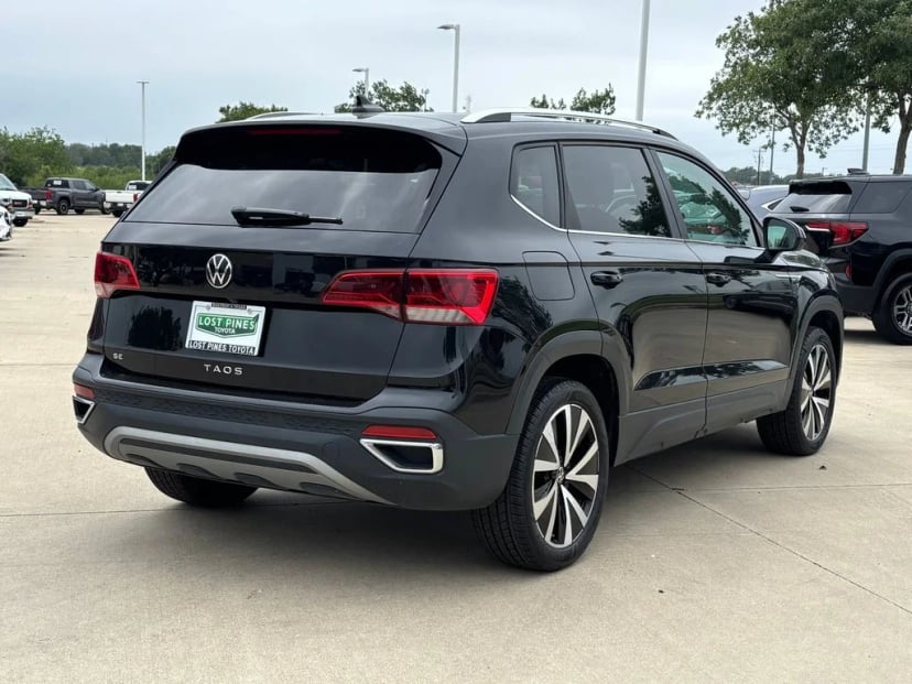 2024 Volkswagen Taos - Image 4
