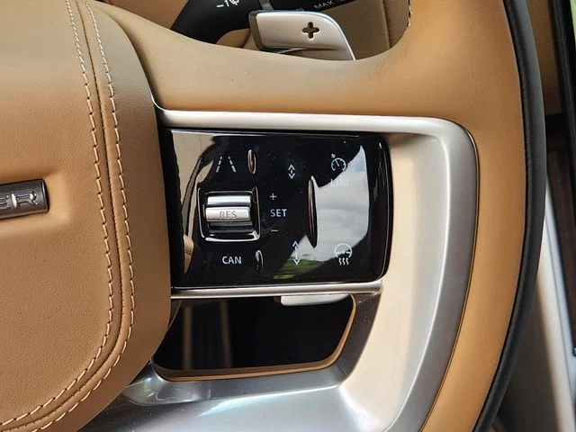 2026 Land Rover Range Rover - Image 27