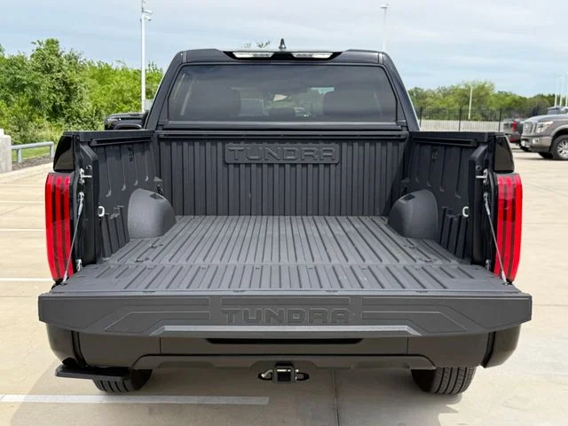 2024 Toyota Tundra - Image 29
