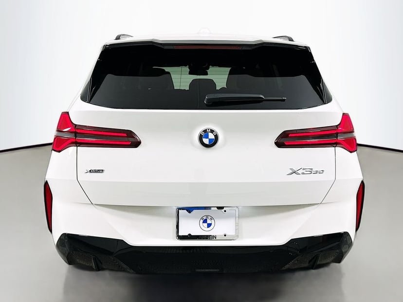 2026 BMW X3 - Image 6