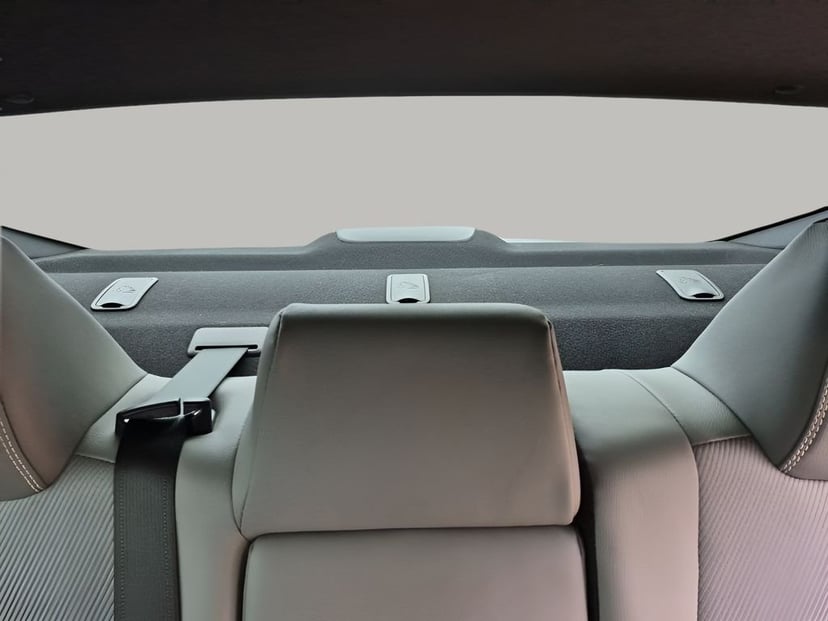 2025 Toyota Camry - Image 25