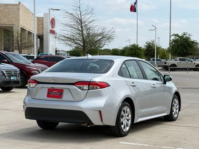 2026 Toyota Corolla - Image 4
