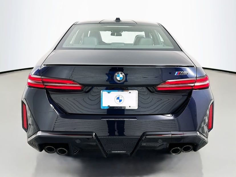 2026 BMW M5 - Image 6