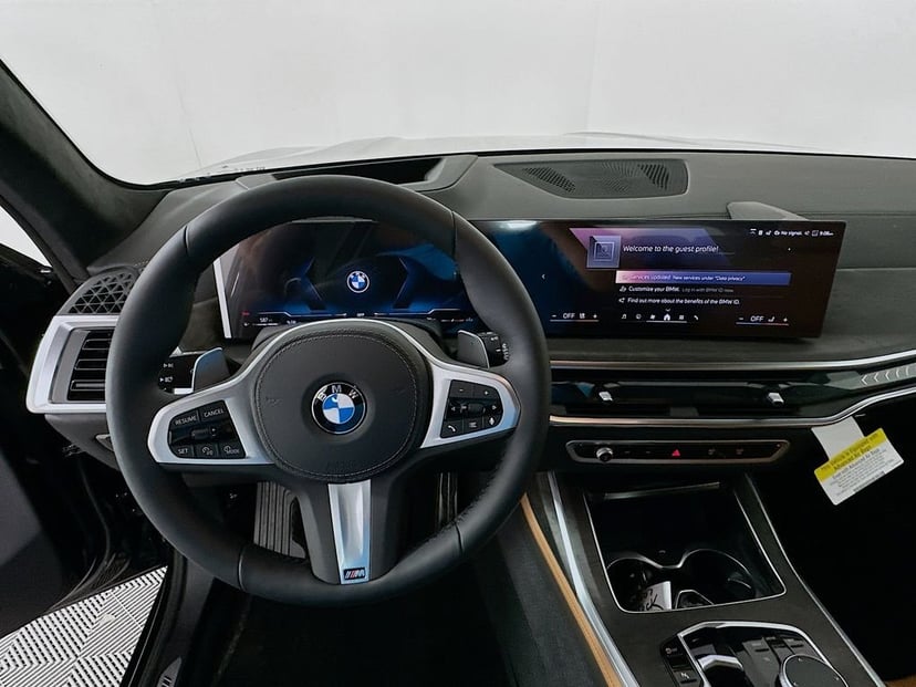 2026 BMW X7 - Image 10