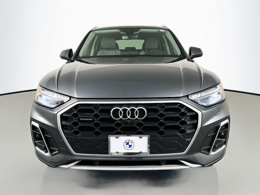 2023 Audi Q5 - Image 2