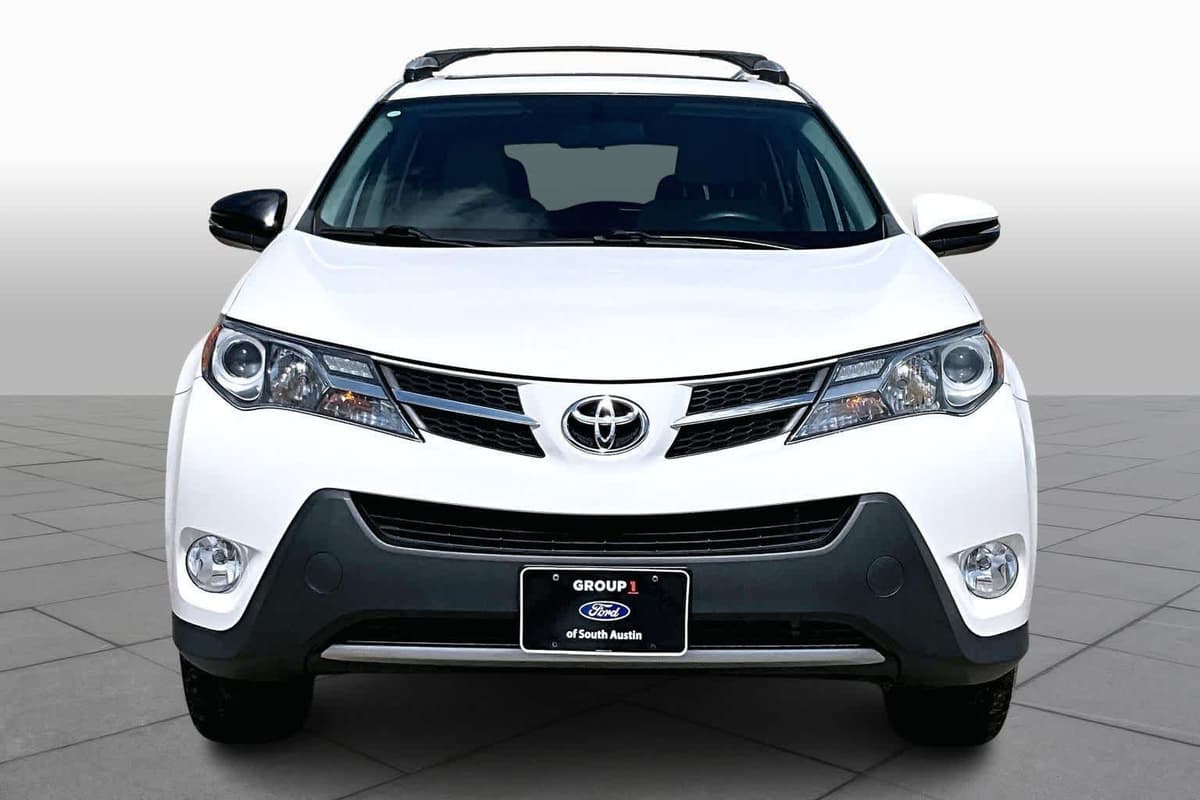 2013 Toyota RAV4 - Image 7