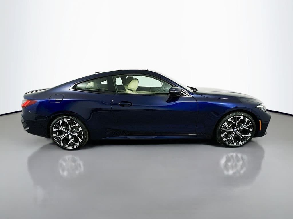 2026 BMW 4 Series - Image 4