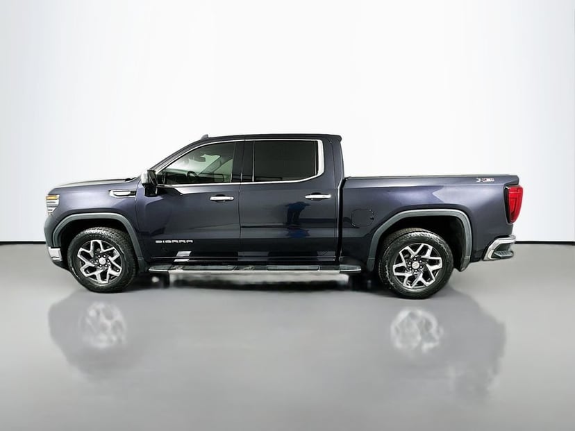 2023 GMC Sierra 1500 - Image 8