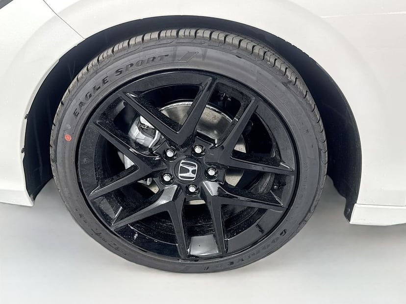 2026 Honda Civic - Image 13