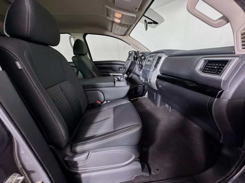 2019 Nissan Titan XD - Image 32