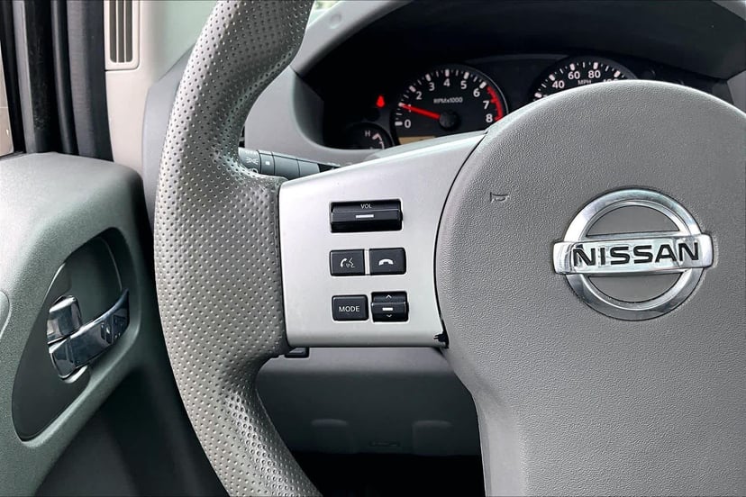 2017 Nissan Frontier - Image 24