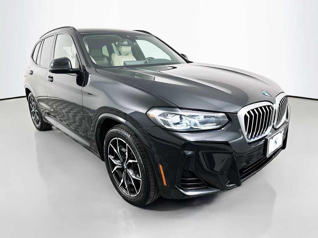 2023 BMW X3 - Image 3