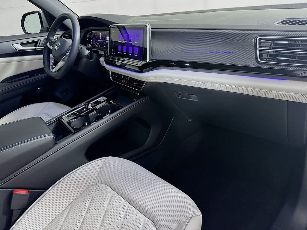2025 VOLKSWAGEN Atlas - Image 37