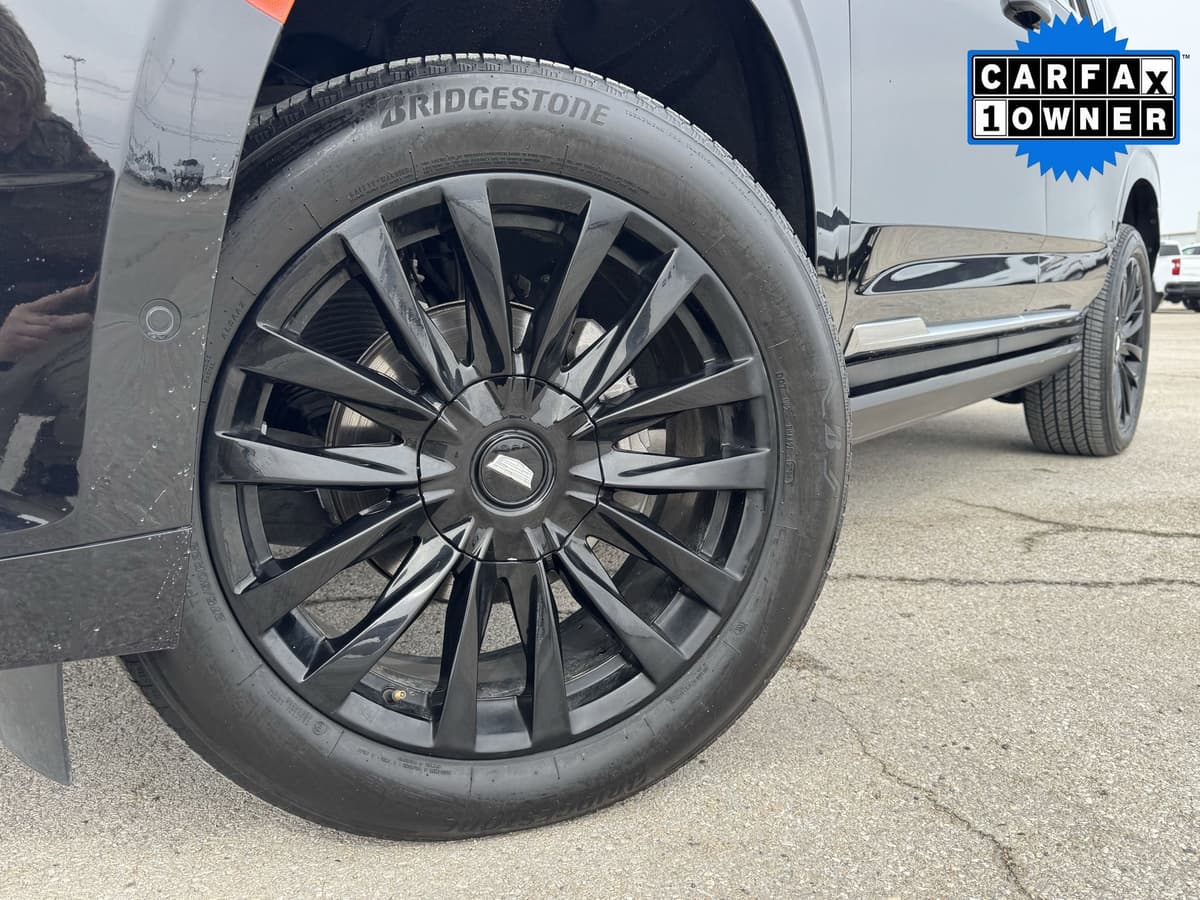 2021 Cadillac Escalade - Image 2