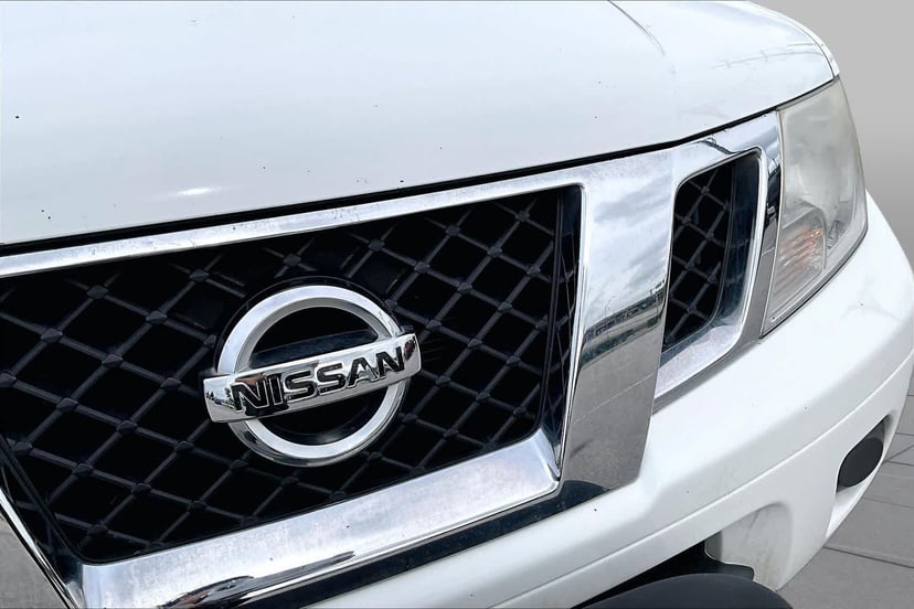 2017 Nissan Frontier - Image 29