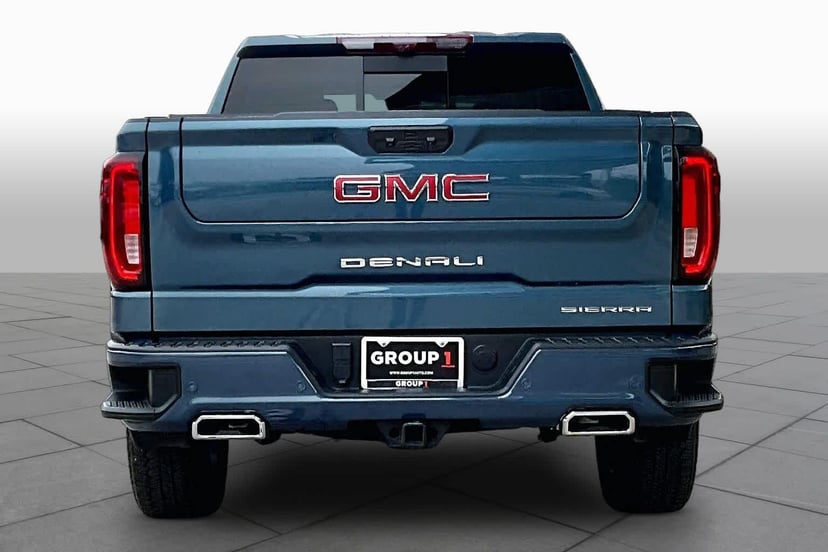 2024 GMC Sierra 1500 - Image 5