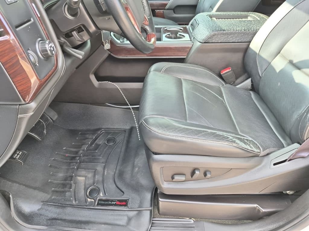 2016 Chevrolet Silverado 3500HD - Image 34