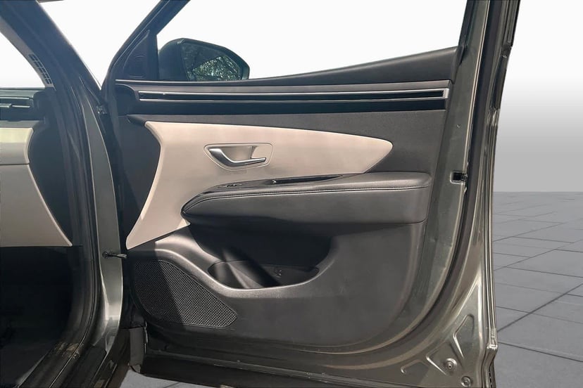 2022 Hyundai Tucson - Image 23